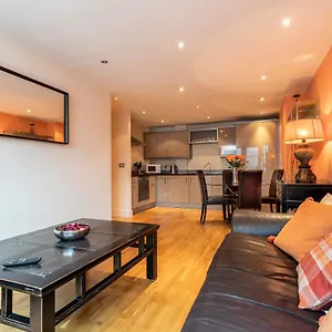 Oakstays The Quay Gem Apartment Newcastle upon Tyne